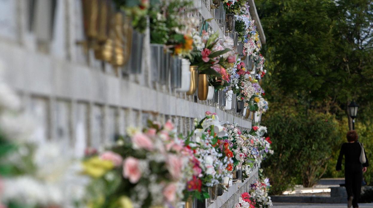 Cementerio de Chiclana, donde están enterrados el ciudadano alemán y la mujer con la que aseguran que tuvo una relación.