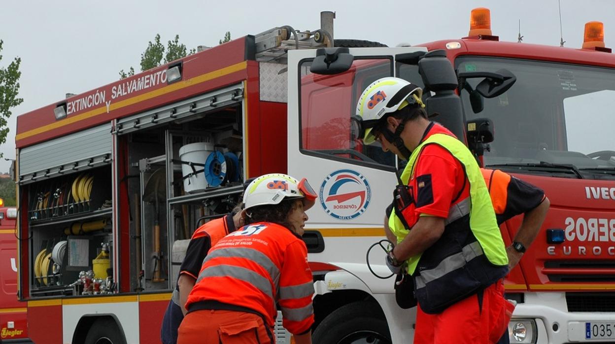 Imagen de archivo de los bomberos en una actuación