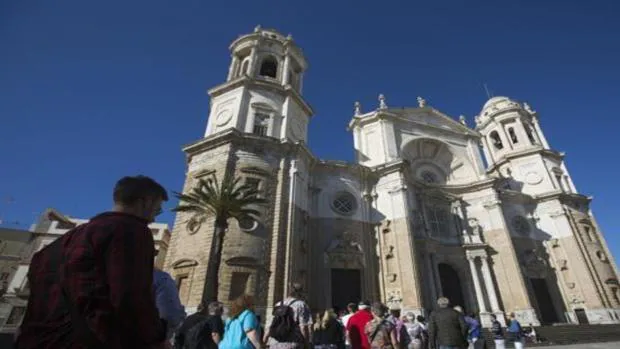 La Catedral de Cádiz pierde 70.000 visitantes en dos meses