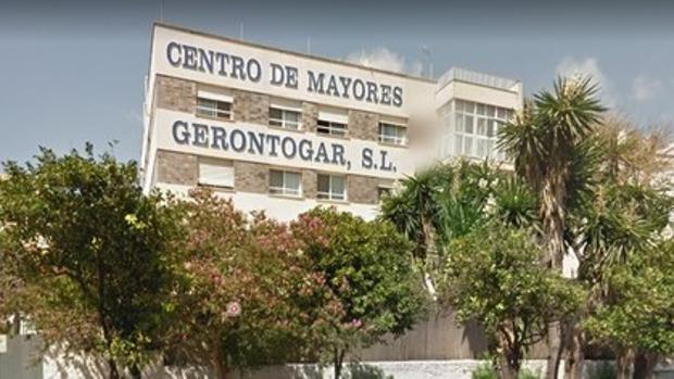 Uno de cada tres muertos por coronavirus en Cádiz era usuario de una residencia de ancianos