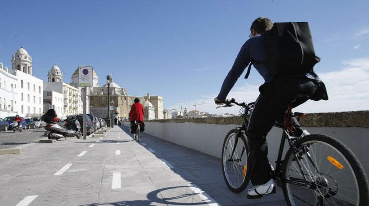 Una ruta para ir de Cádiz a Chipre en bicicleta