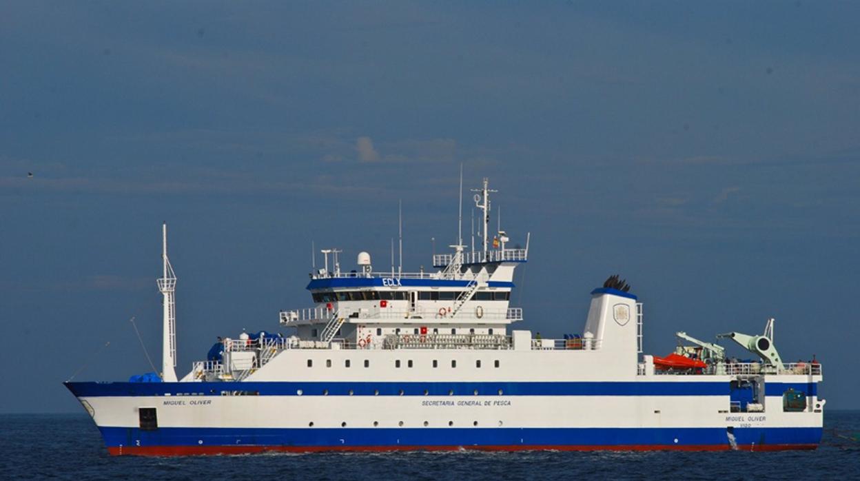 El buque &#039;Miguel Oliver&#039; evaluará los recursos pesqueros del Golfo de Cádiz