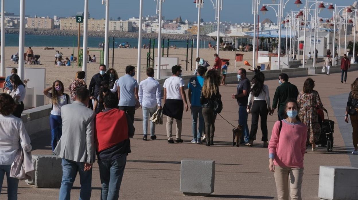 El Paseo Marítimo rememoró sus mejores épocas antes de la pandemia