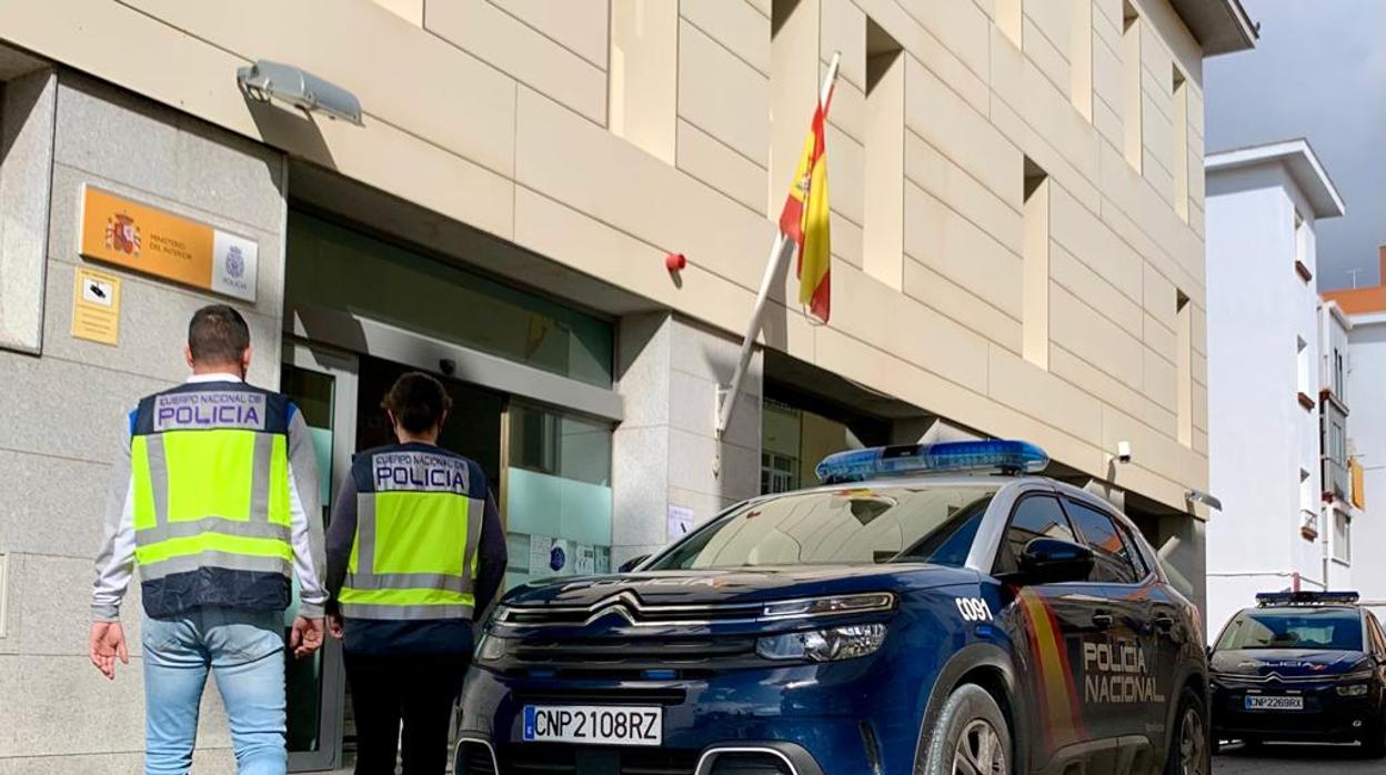 Nueve personas detenidas en Sanlúcar por inscribirse como parejas de hecho de forma fraudulenta