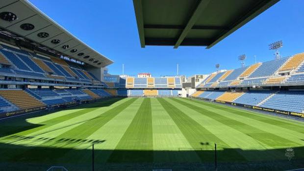 El Ayuntamiento de Cádiz externalizó la protección de datos en octubre sin aplicarla en el proceso del Estadio