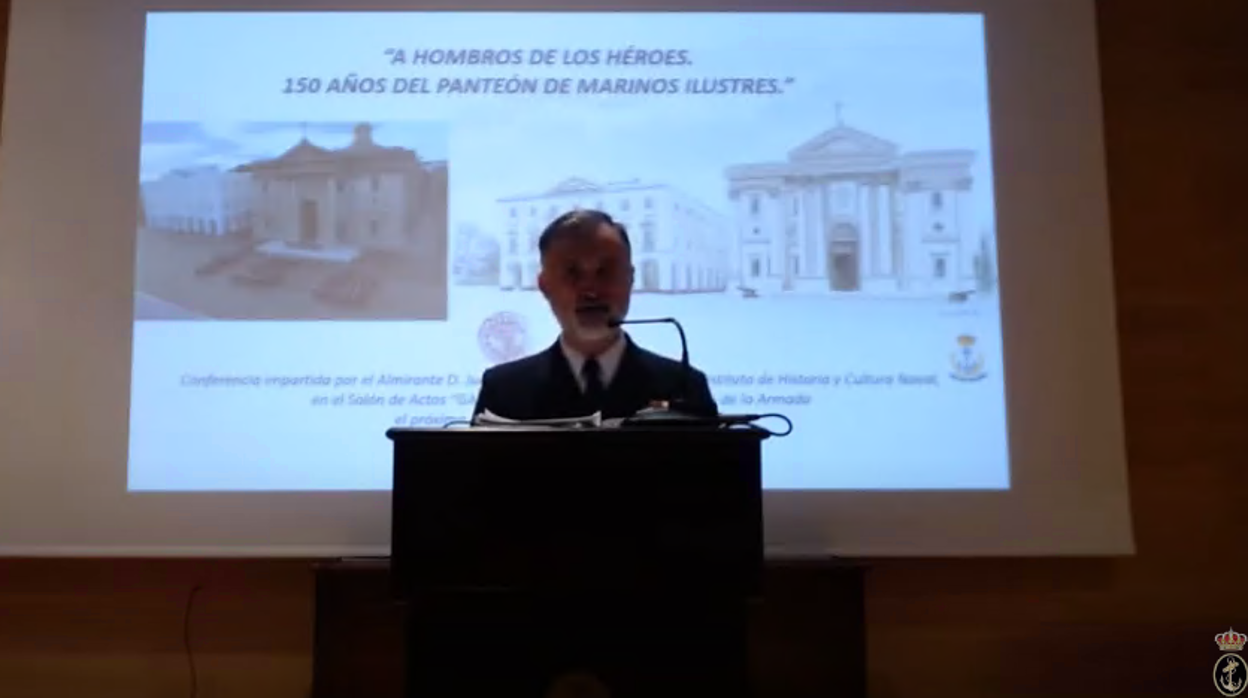 &#039;A hombros de los héroes&#039;, la conferencia del almirante Garat con motivo del 150 aniversario del Panteón de Marinos Ilustres