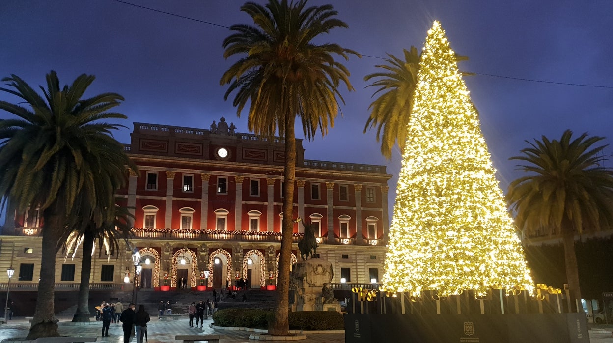 San Fernando inaugura su alumbrado para la Navidad 2020