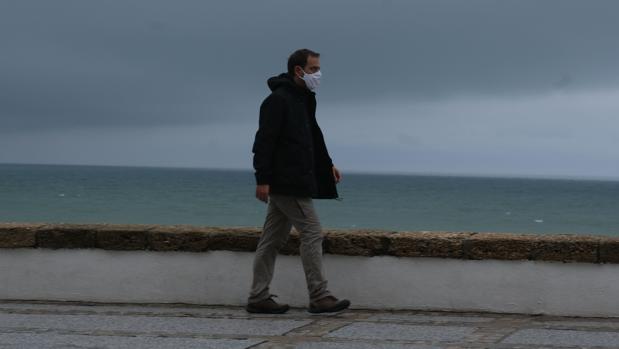 El tiempo en Cádiz: ambiente nuboso pero sin apenas lluvia