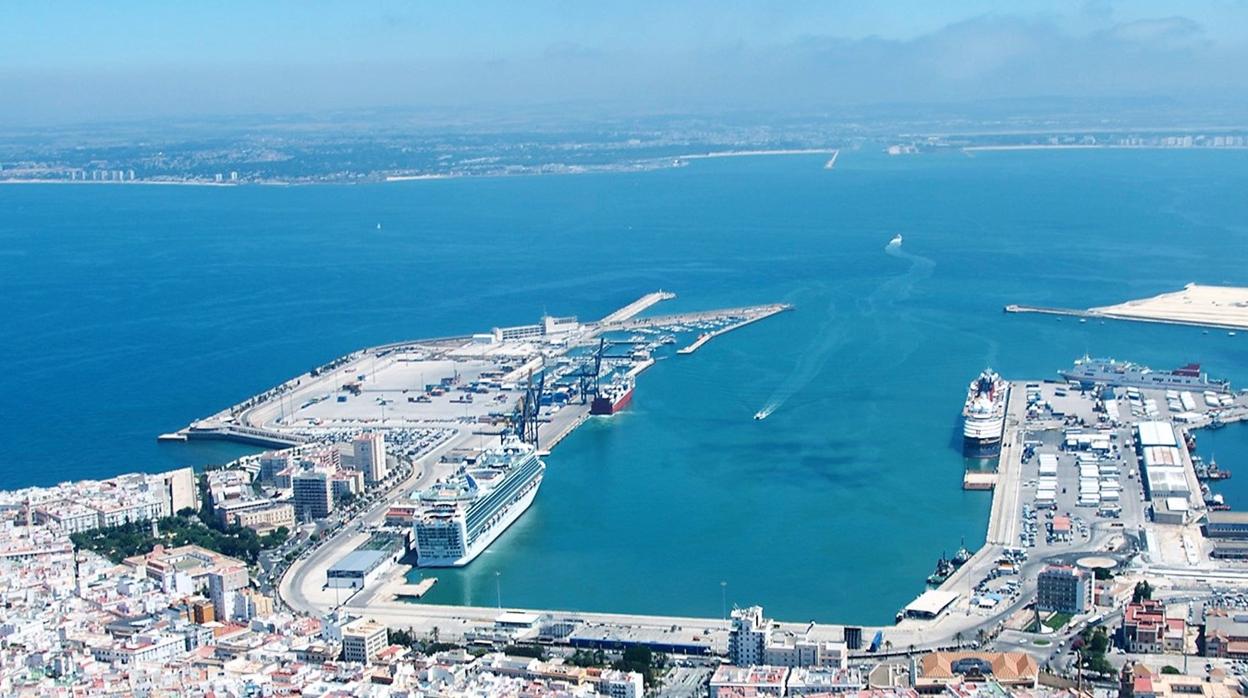 Autoridad Portuaria prevé licitar la segunda fase de la Nueva Terminal de Contenedores de Cádiz en 2021