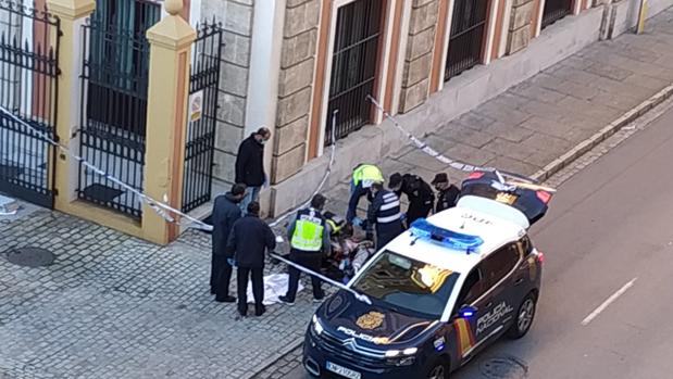 Muere apuñalado un joven de 21 años en el centro de Jerez