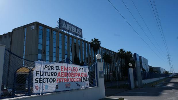 Declaran improcedente el despido del jefe de seguridad de Airbus al que acusaban de sustraer 22 mascarillas