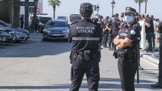 Detenido por un presunto delito de robo con fuerza en un garaje de la avenida Andalucía en Cádiz