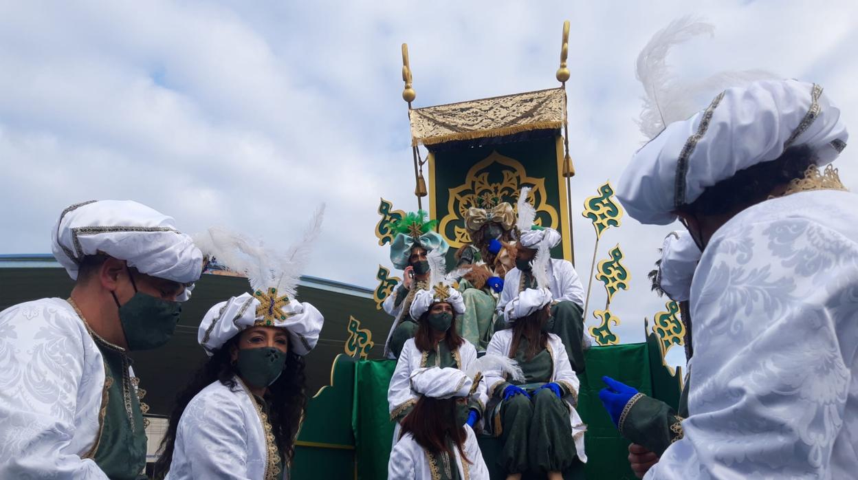 Gaspar, en su carroza, el día de los Reyes Magos.