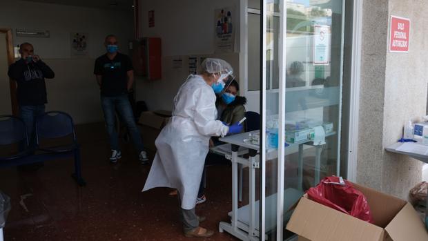 Rota cuenta con un punto para hacer test de coronavirus desde este lunes