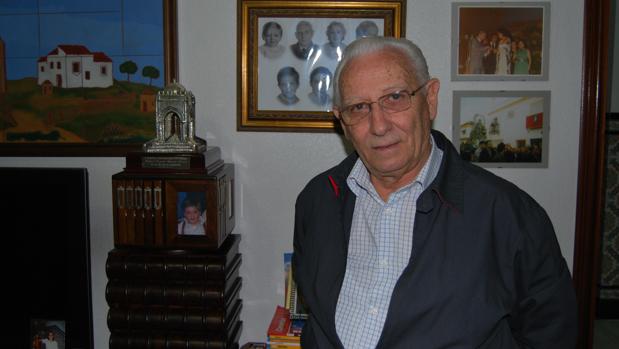 Utrera llora la muerte por Covid de «Rafaelín el de la Cruzcampo», uno de sus vecinos más queridos