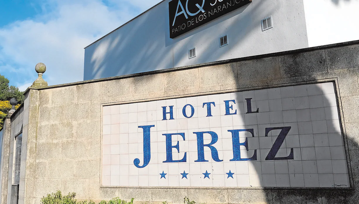 Las instalaciones del Hotel Jerez, cerradas a consecuencia del coronavirus.