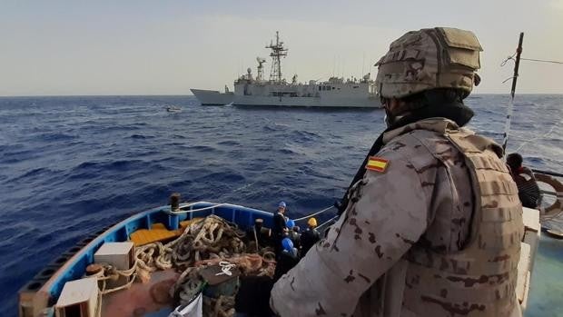 El vicealmirante Díaz del Río asumirá el mando de la operación de Atalanta