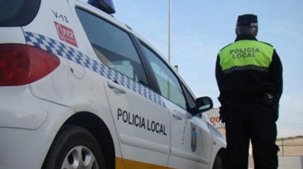 La Policía Local interpone en Chiclana 156 denuncias por incumplimientos desde el cierre perimetral