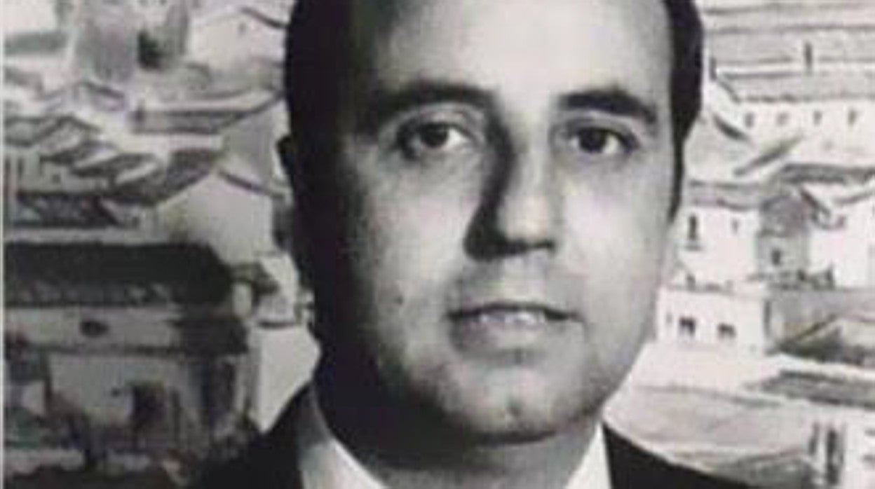 Juan Moratós, elegido alcalde de Constantina en 1979.