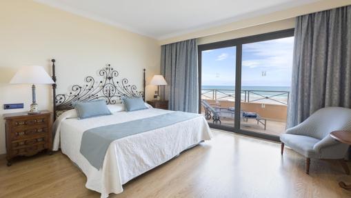 Los mejores hoteles de Cádiz para disfrutar de playa y naturaleza en distintos pueblos de la provincia