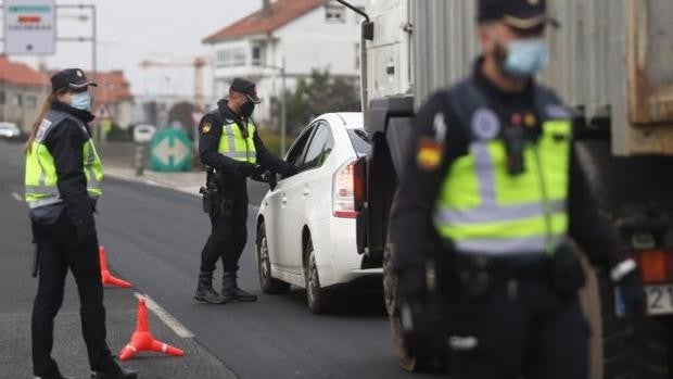 Trece municipios sevillanos se pueden quedar cerrados perimetralmente por superar la tasa de los 500