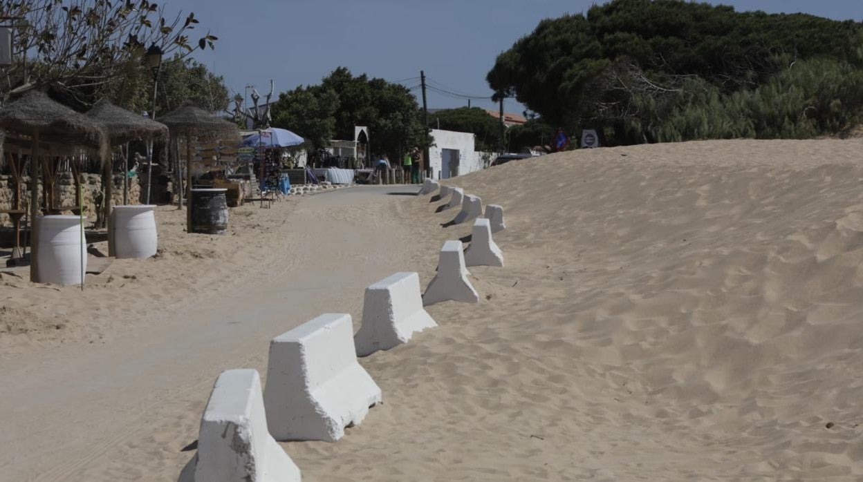 Entrada a la playa de Los Caños de Meca.