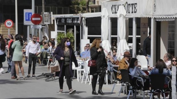 El Pleno debatirá sobre los permisos para las terrazas