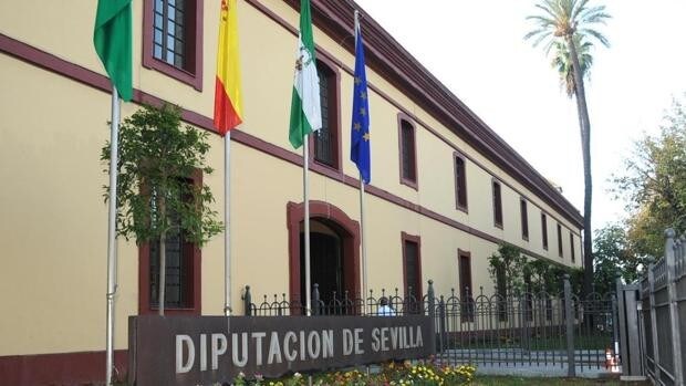La Diputación adjudica nueve millones de euros a coste cero a nueve pueblos de Sevilla