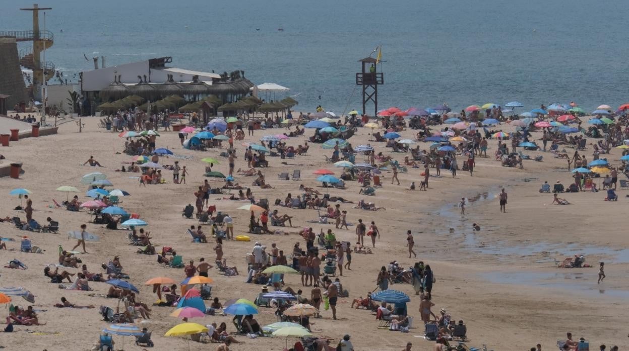 La playa de Cádiz, este fin de semana.