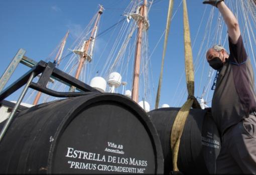 Dos medias botas de Amontillado Viña AB "Estrella de los Mares