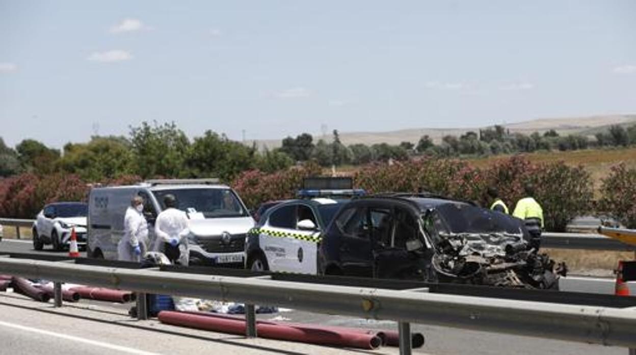 El juez investiga las causas del accidente de tráfico de Madrid-Cádiz con cuatro mujeres fallecidas