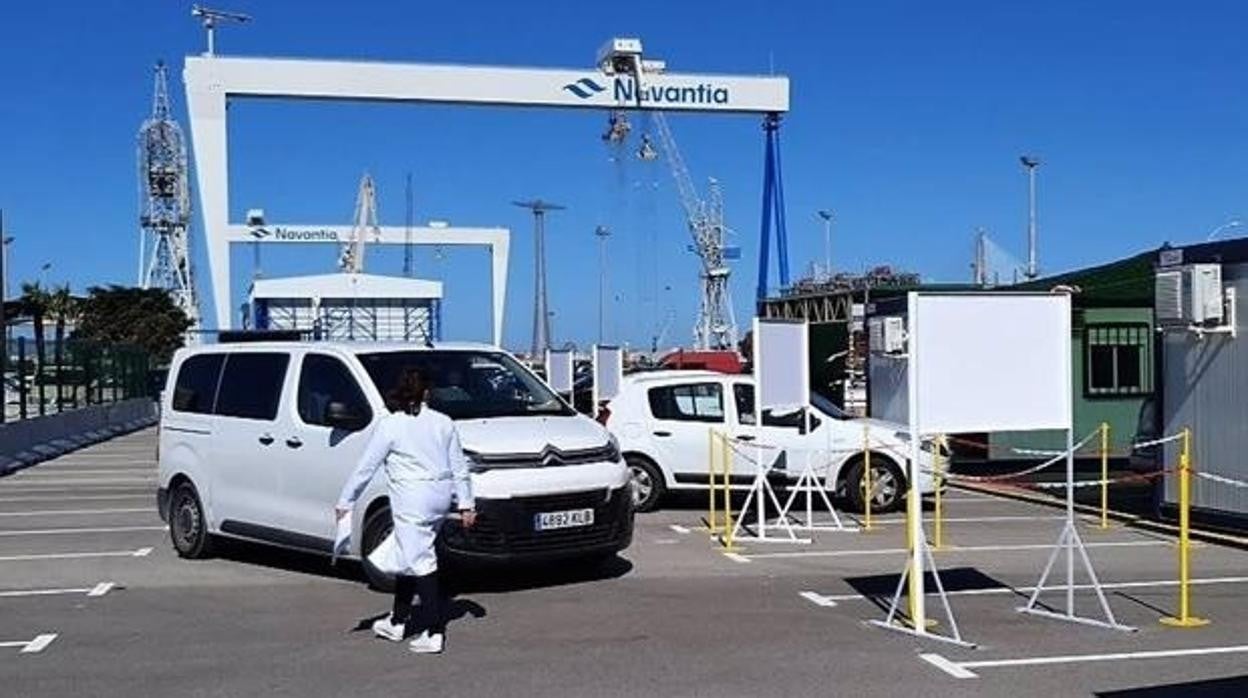 Navantia Bahía de Cádiz vacuna a su personal de plantilla y de industria colaboradora