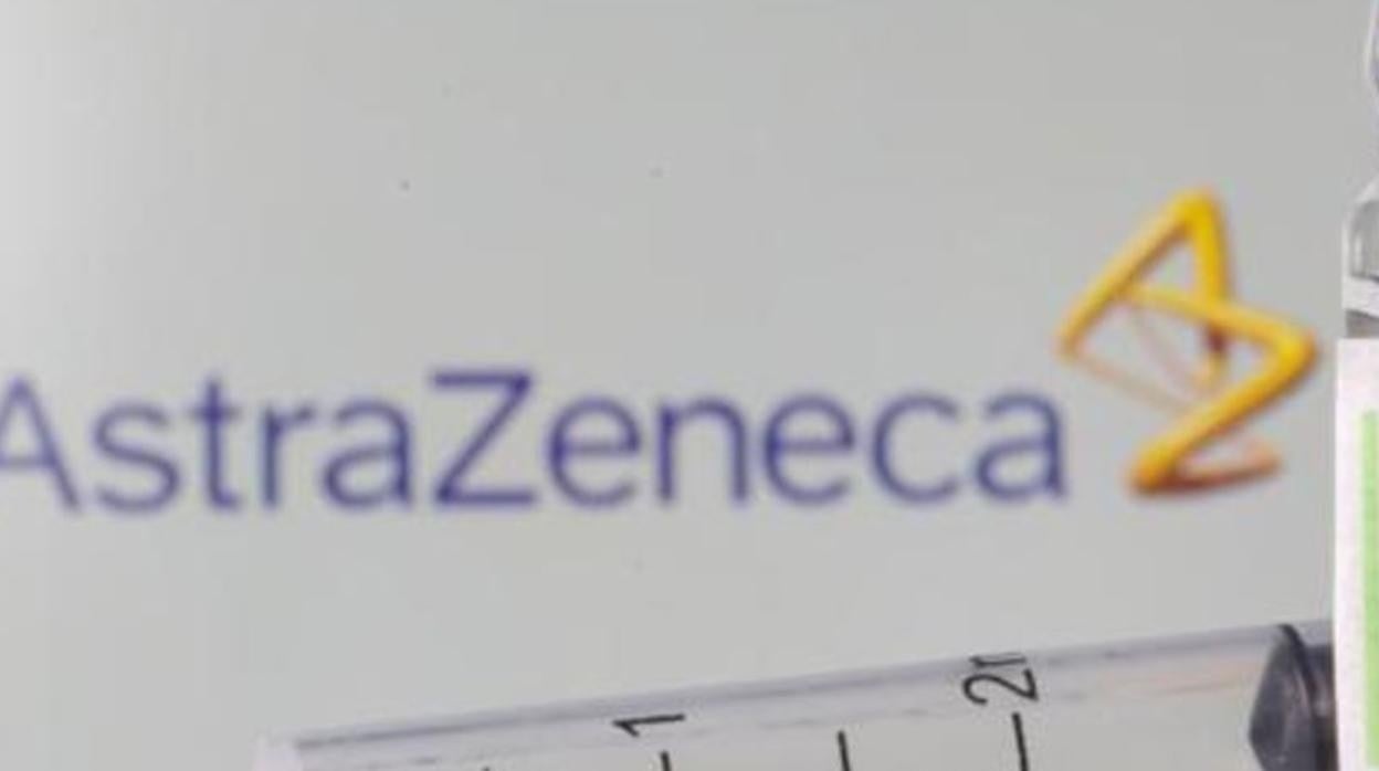 Las unidades móviles dispensarán esta semana casi 4.000 dosis de AstraZeneca en la provincia de Cádiz