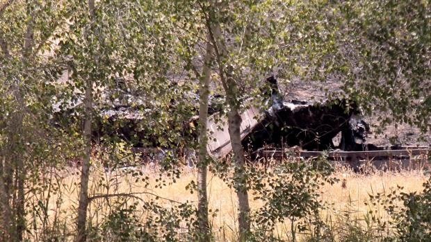 Investigan el incendio de una narcolancha en Camas junto a la SE-30 y el río Guadalquivir