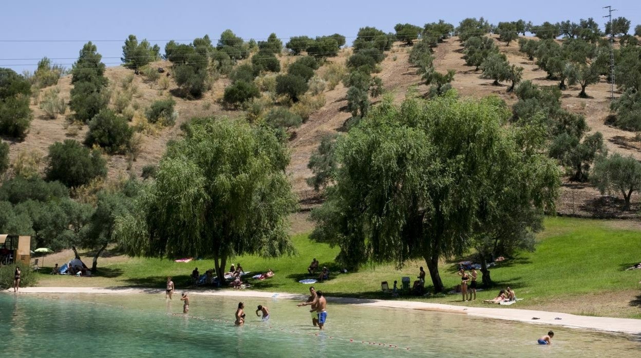 El Área Recreativa Arroyomolinos, conocida como ‘La Playita’ de la Sierra de Cádiz.