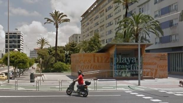 La oficina de Turismo de la Avenida cerrará en agosto por reformas