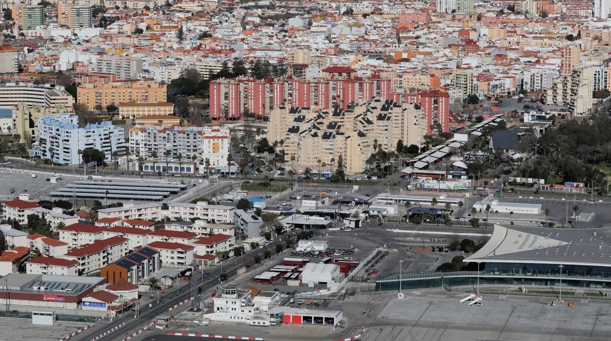 La Línea inicia los trámites para su particular &#039;referéndum&#039; de autonomía