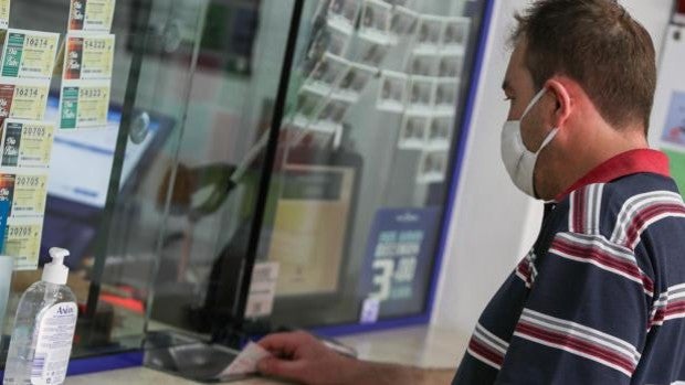 La Lotería reparte premios de 60.000 euros en Cádiz y Puerto Real