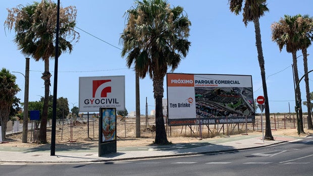 Arranca la urbanización del centro comercial en el Polígono Janer