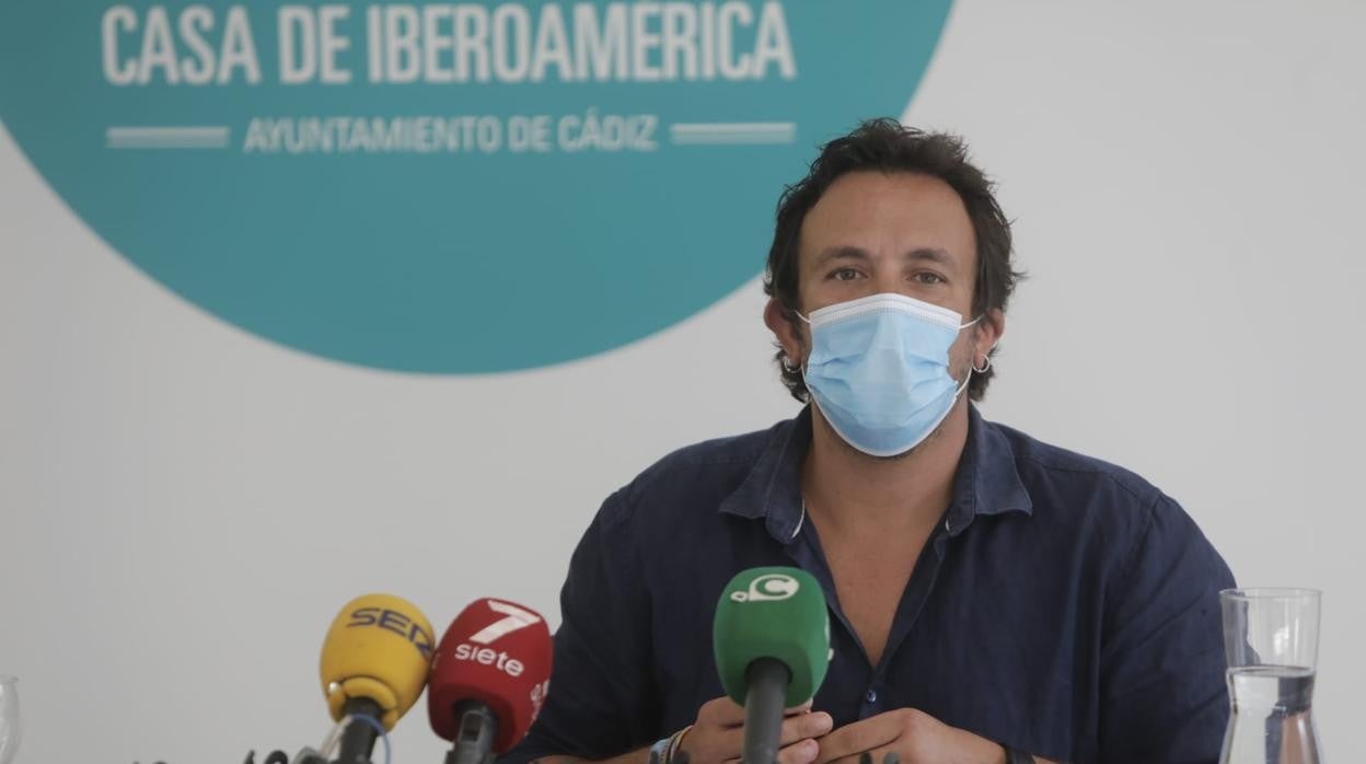 Kichi, en la rueda de prensa ofrecida este jueves.