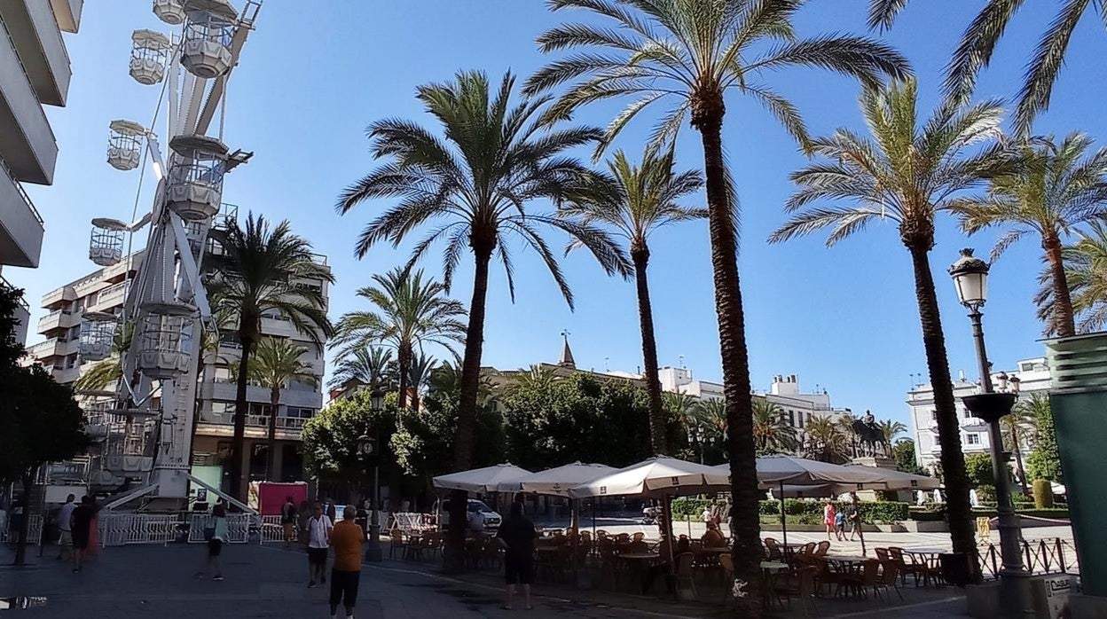 La Plaza del Arenal acogerá la polémica noria