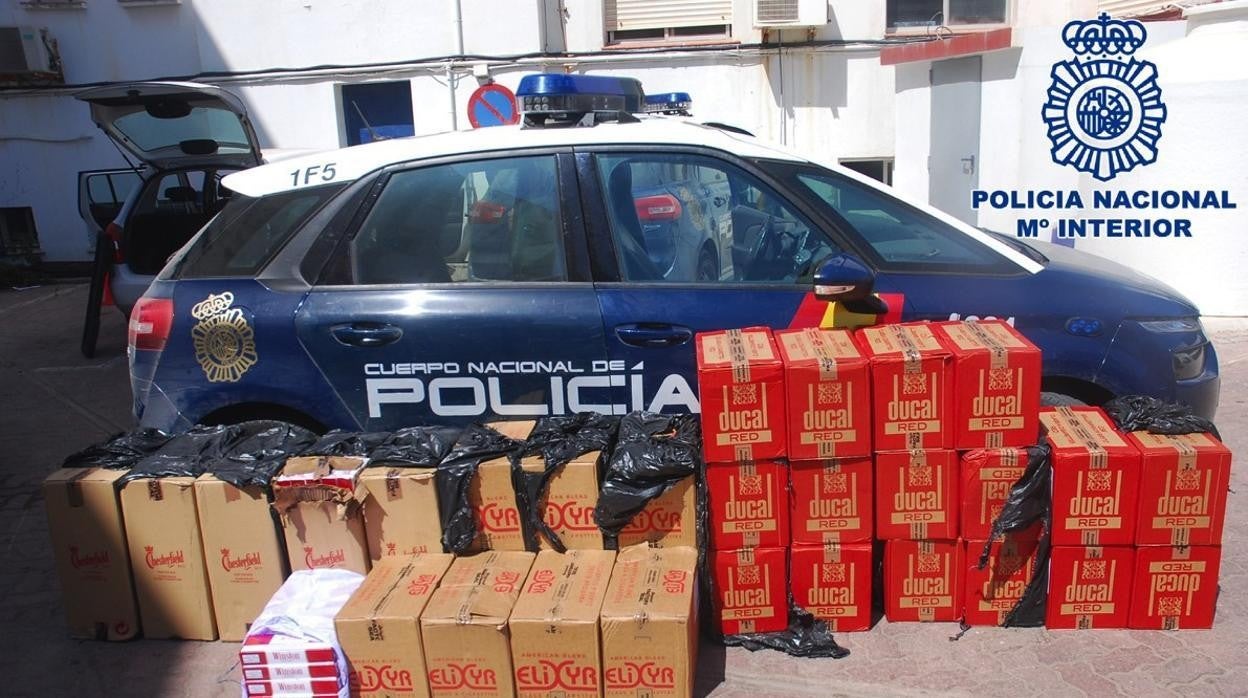 Intervenidas más de 55.700 cajetillas de tabaco y 15 detenidos durante agosto en La Línea