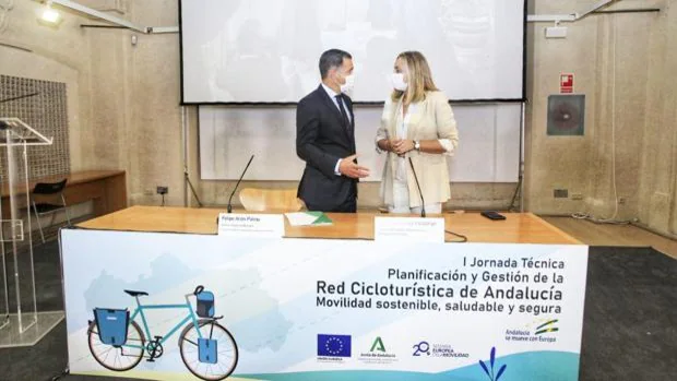 La Junta de Andalucía anuncia la adjudicación por 2,5 millones de dos nuevos carriles bici en el Aljarafe