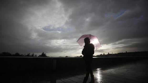 La lluvia causa una decena de incidencias en Jerez