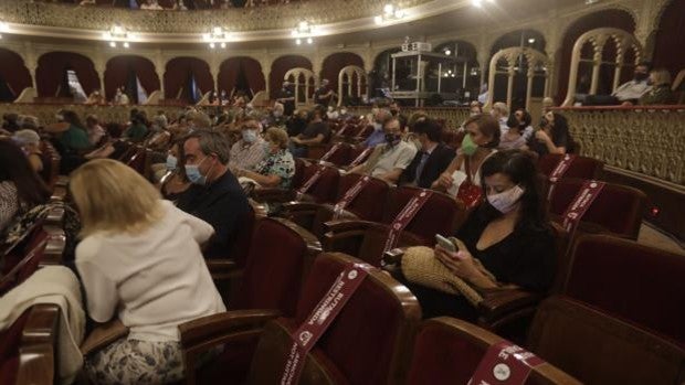 Todos los municipios de la provincia de Cádiz pasan al nivel 0: sin límites de aforos ni horarios