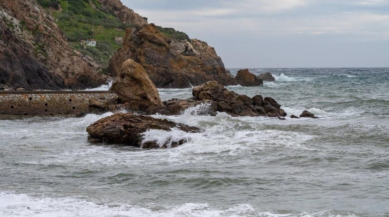 El tiempo en Cádiz: Aviso amarillo por fuerte oleaje y temporal de levante