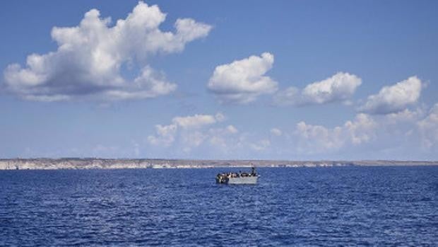 Encuentran dos cadáveres más de los inmigrantes naufragados frente a Trafalgar