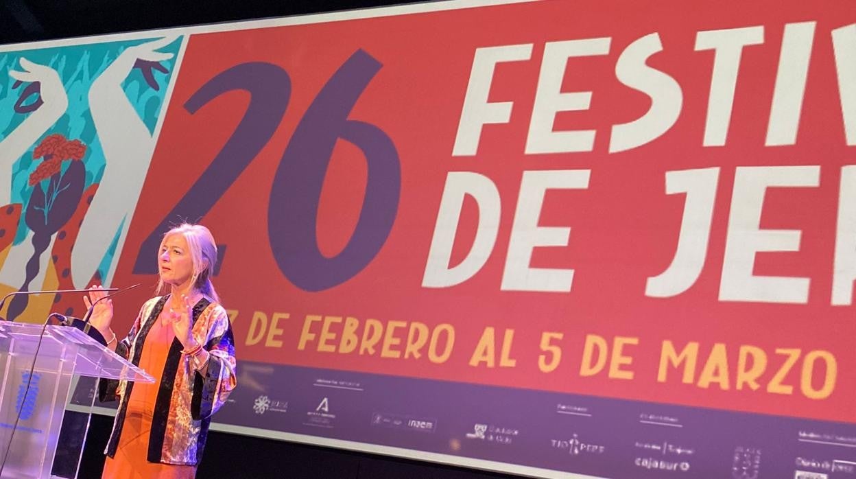 Juana ‘La del Pipa’, Luis ‘El Zambo’ y Miguel Salado, en el Teatro Moderno