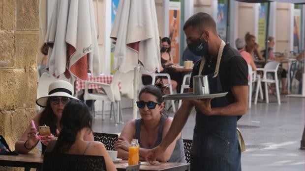 La tasa de paro en Cádiz se acerca al nivel de prepandemia