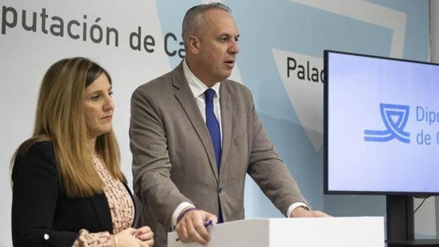 Irene García renuncia y deja vía libre a Ruiz Boix para liderar el PSOE de Cádiz